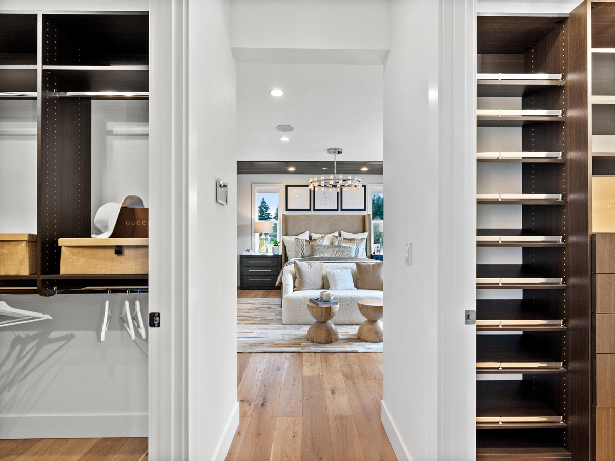 Camas Meadows Bedroom and Closet