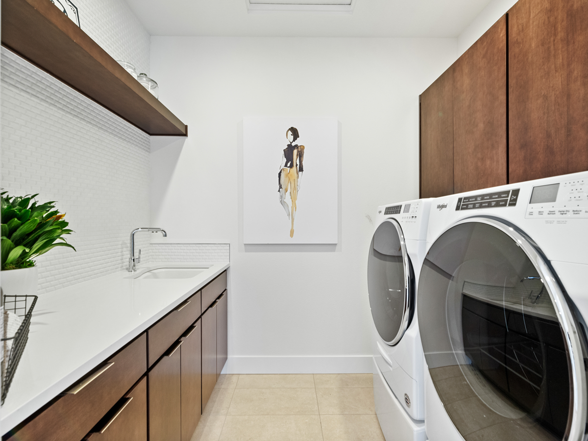 Camas Meadows Laundry