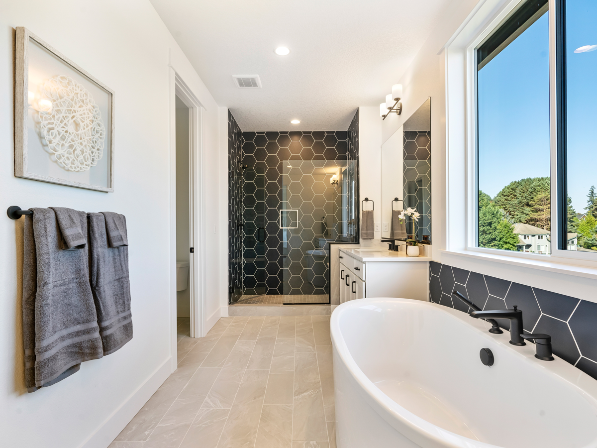 Grand View Rockess Farmhouse House Bathroom