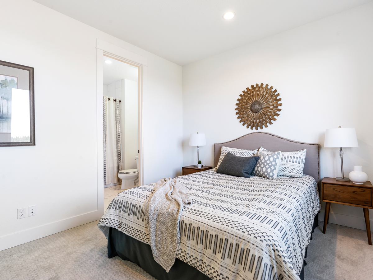 Grand View Rockess Farmhouse House Bedroom