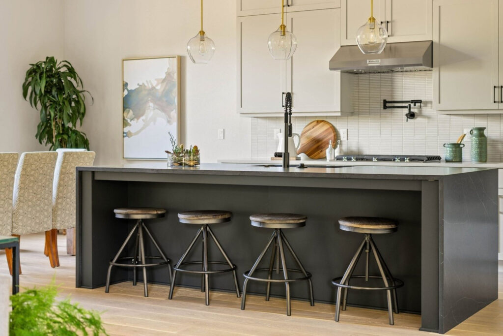 Tulane Meadows home kitchen